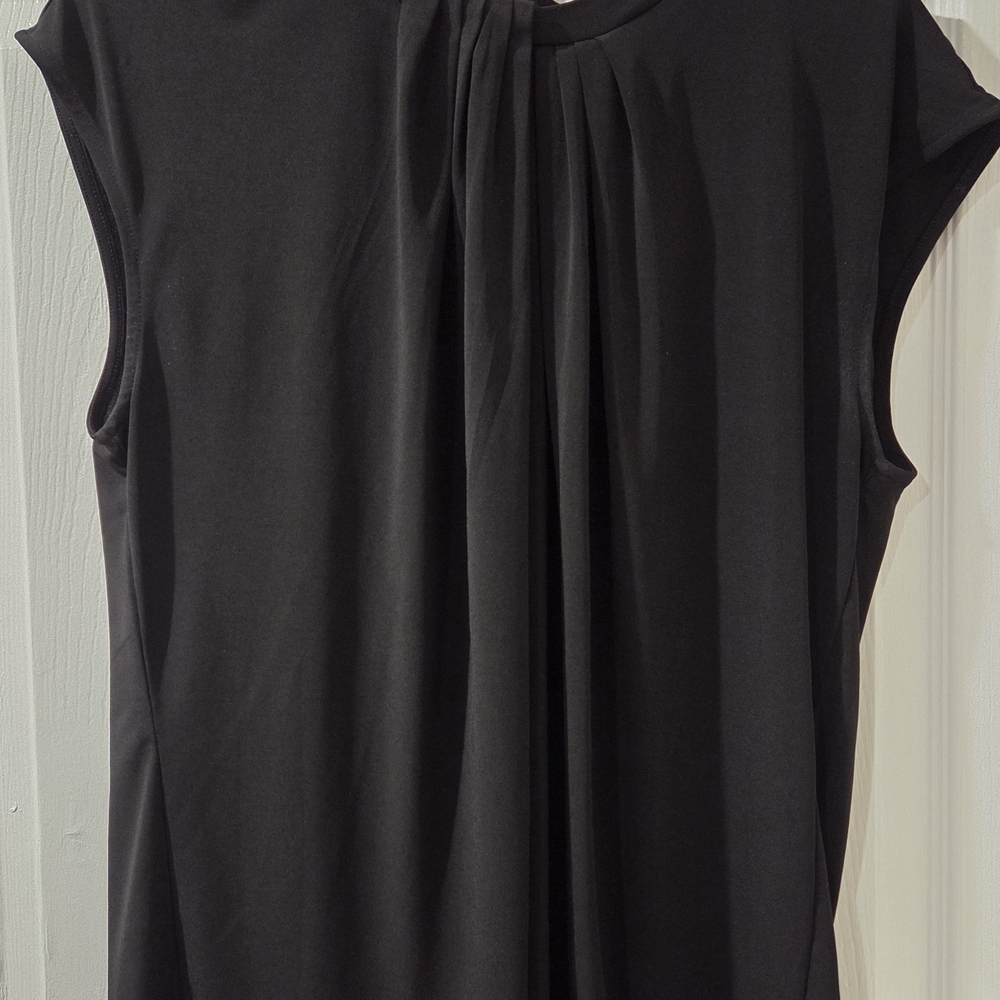 Liz Claiborne Black Pleated Women's Blouse